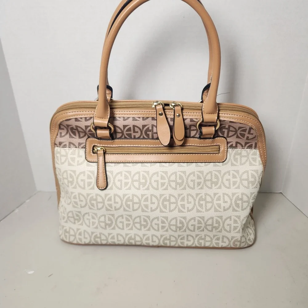 Gianni Bernini Signature Logo Satchel Handbag‎ Tan Beige
